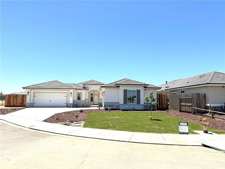 Aspenwood home photo 2